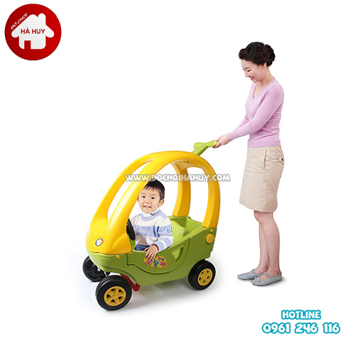Cho bé vui chơi với sản phẩm xe chòi chân, đạp chân để rèn luyện sức khỏe