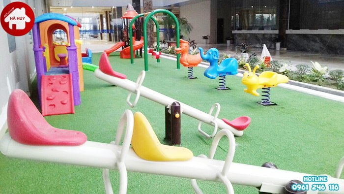 Công trình lắp đặt khu vui chơi cho trường mẫu giáo ở Hưng Yên