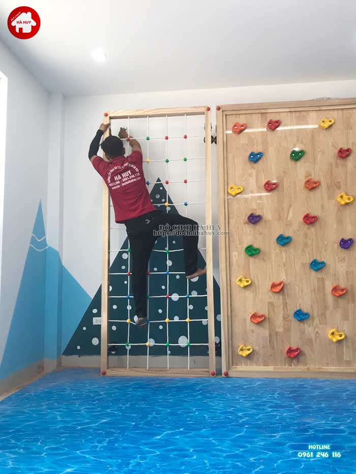 Thi công lắp vách leo núi trong nhà cho trường mầm non tư thục tại Hà Nội